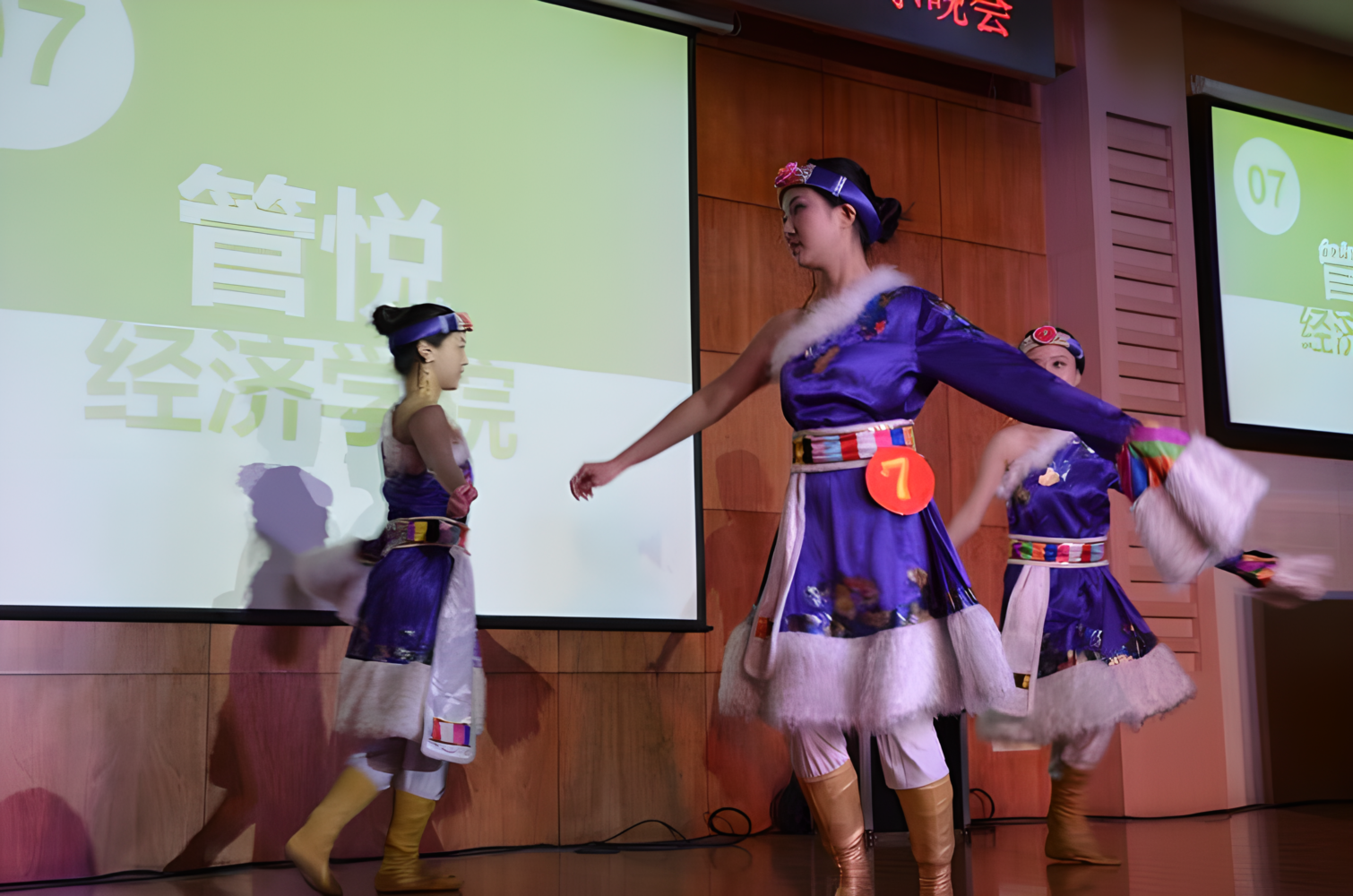 华中科技大学毕业证明书样本图片大全
